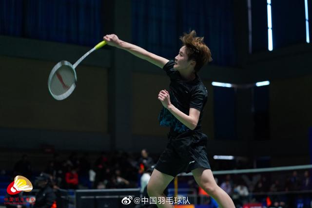 首届新版世 首届新版世