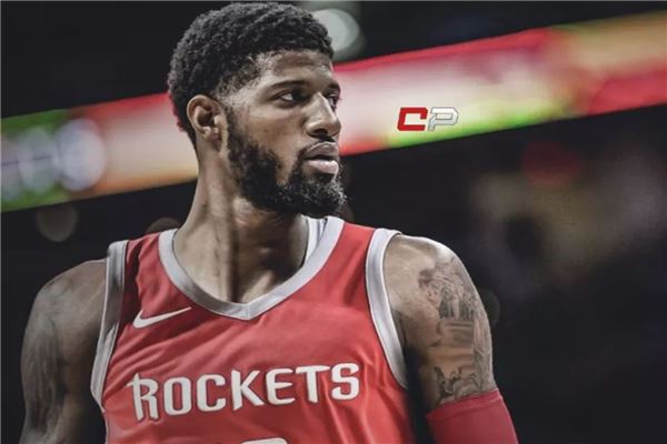 人在球场边 人在球场边