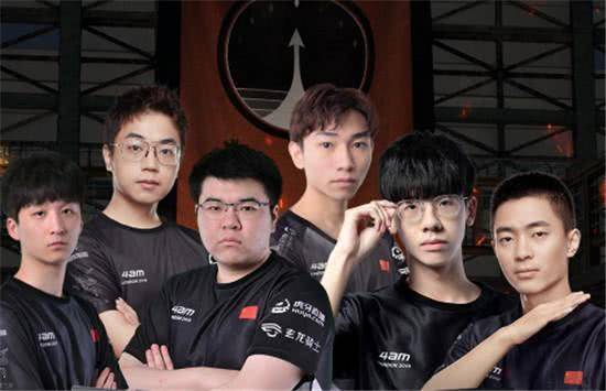 动引起了社 动引起了社