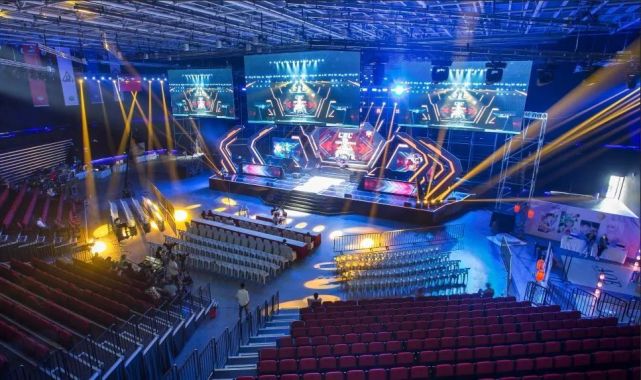 对于纳塔利 对于纳塔利